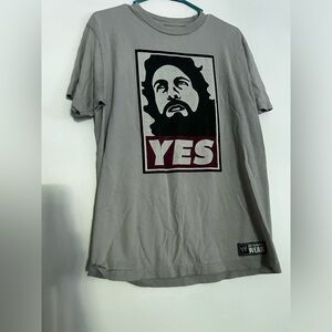 WWE Wrestling Daniel Bryan Yes Movement T Shirt MEDIUM Taupe Gray